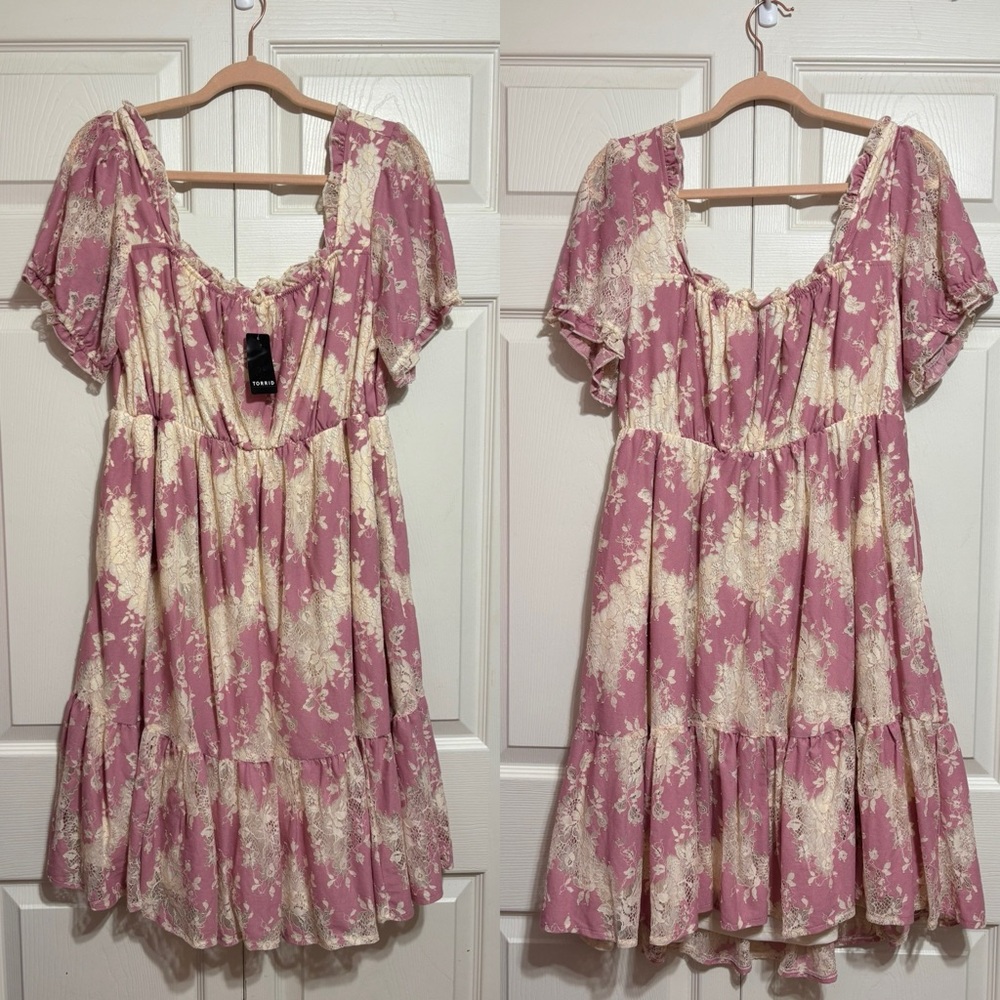 NWT Torrid Floral Lace Dress